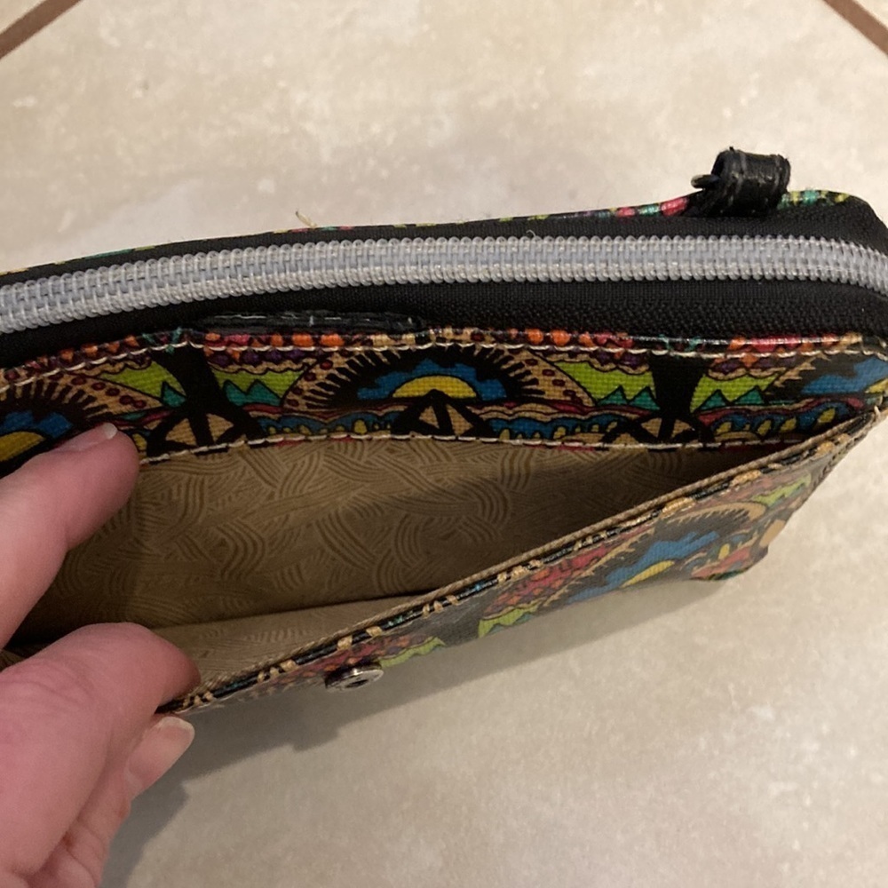 Sakroots Wallet - Picture 4 of 12